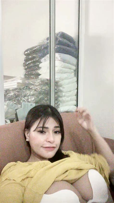 @celestearniee .